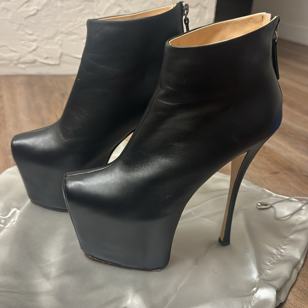 Giuseppe Zanotti leather ambra 90 PL. CRD Nappa heels